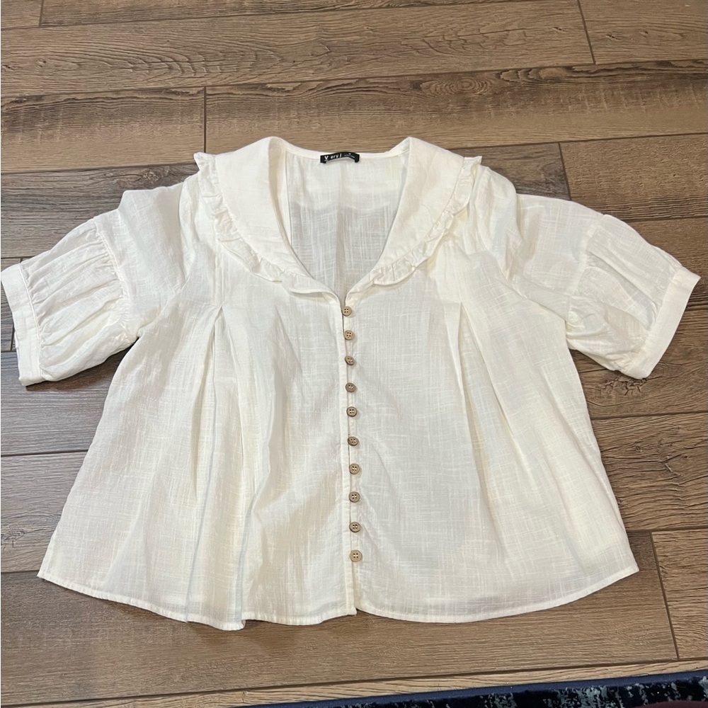 Very J Cream Ruffled Button-Up Blouse